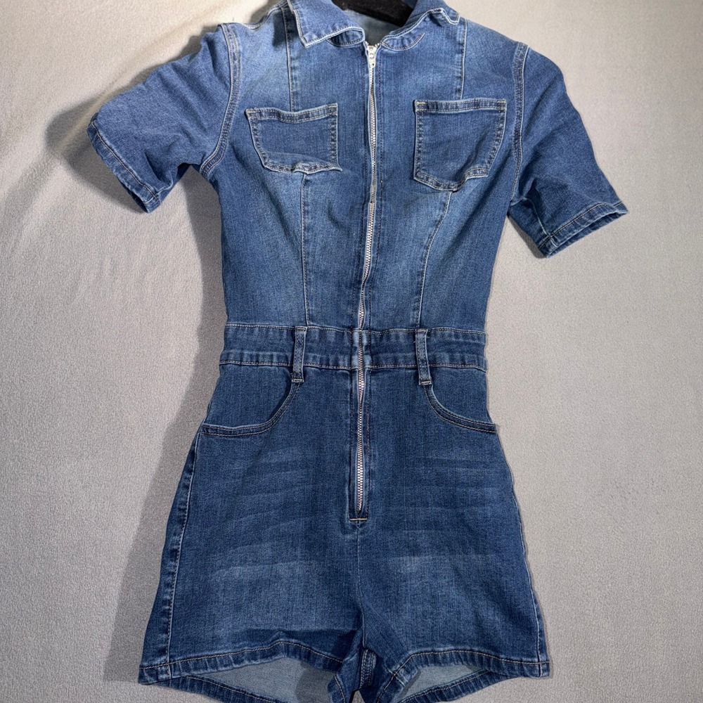 SHEIN 4 Blue Denim Zip Up Short Sleeve Romper Utility Streetwear Indie Sleaze